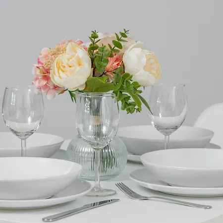 Apartment Elegancki Z Balkonem Dla 4 Osob By Renters